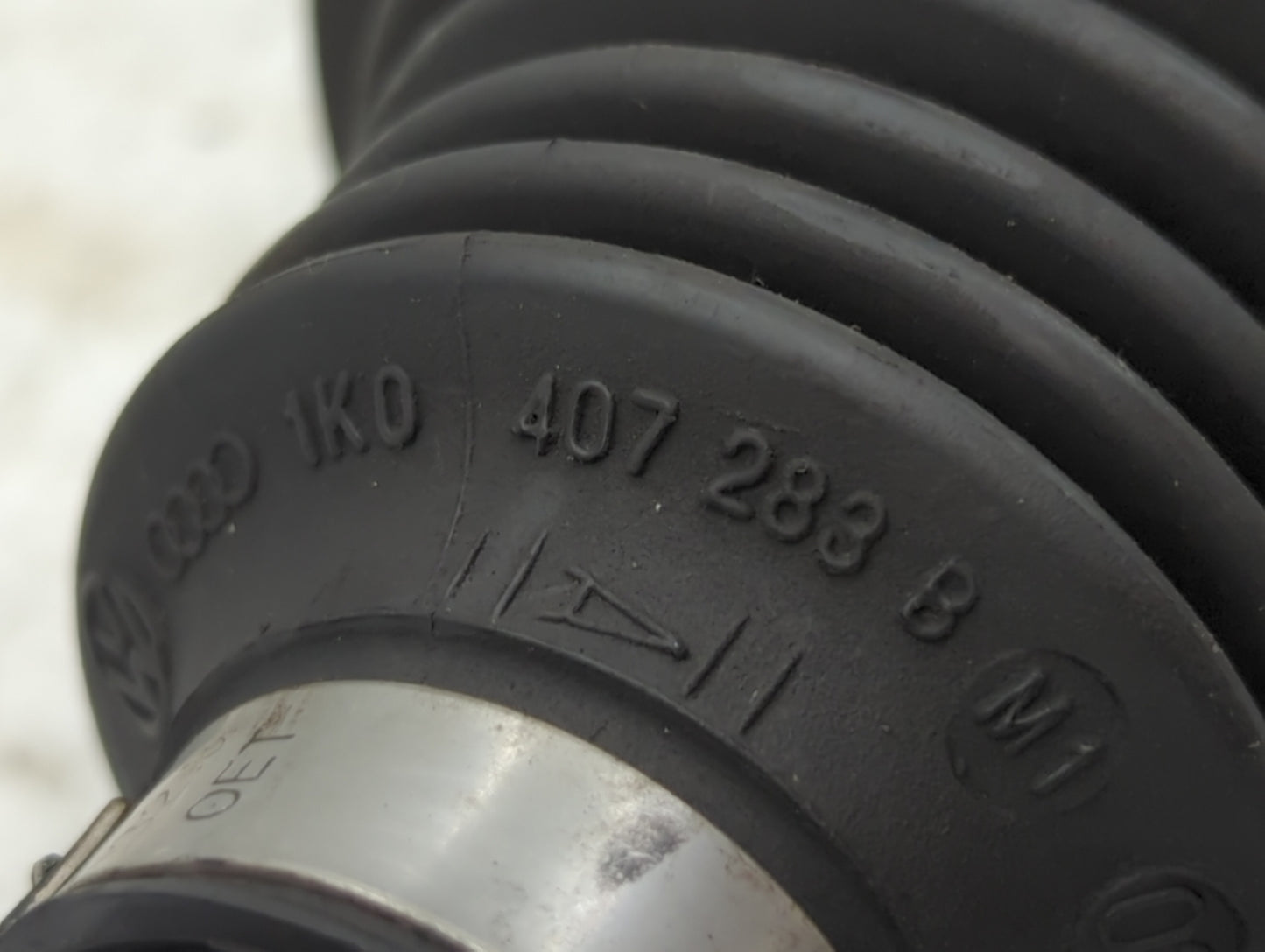 2006 Volkswagen Jetta Axle Shaft Front Driver Cv C/v - Oemusedautoparts1.com