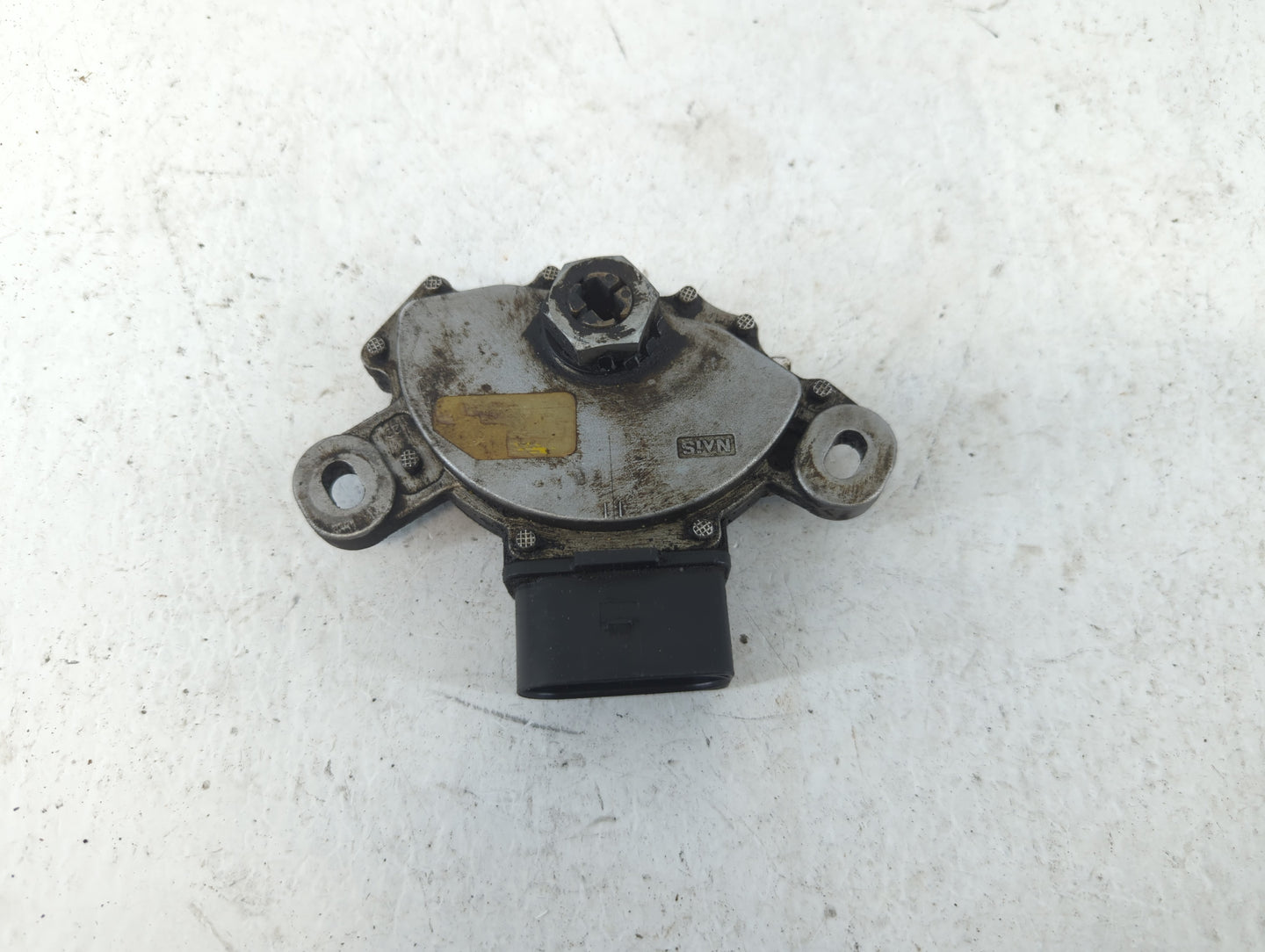 2006 Volkswagen Jetta  GEARBOX TRANSMISSION NEUTRAL SWITCH - Oemusedautoparts1.com