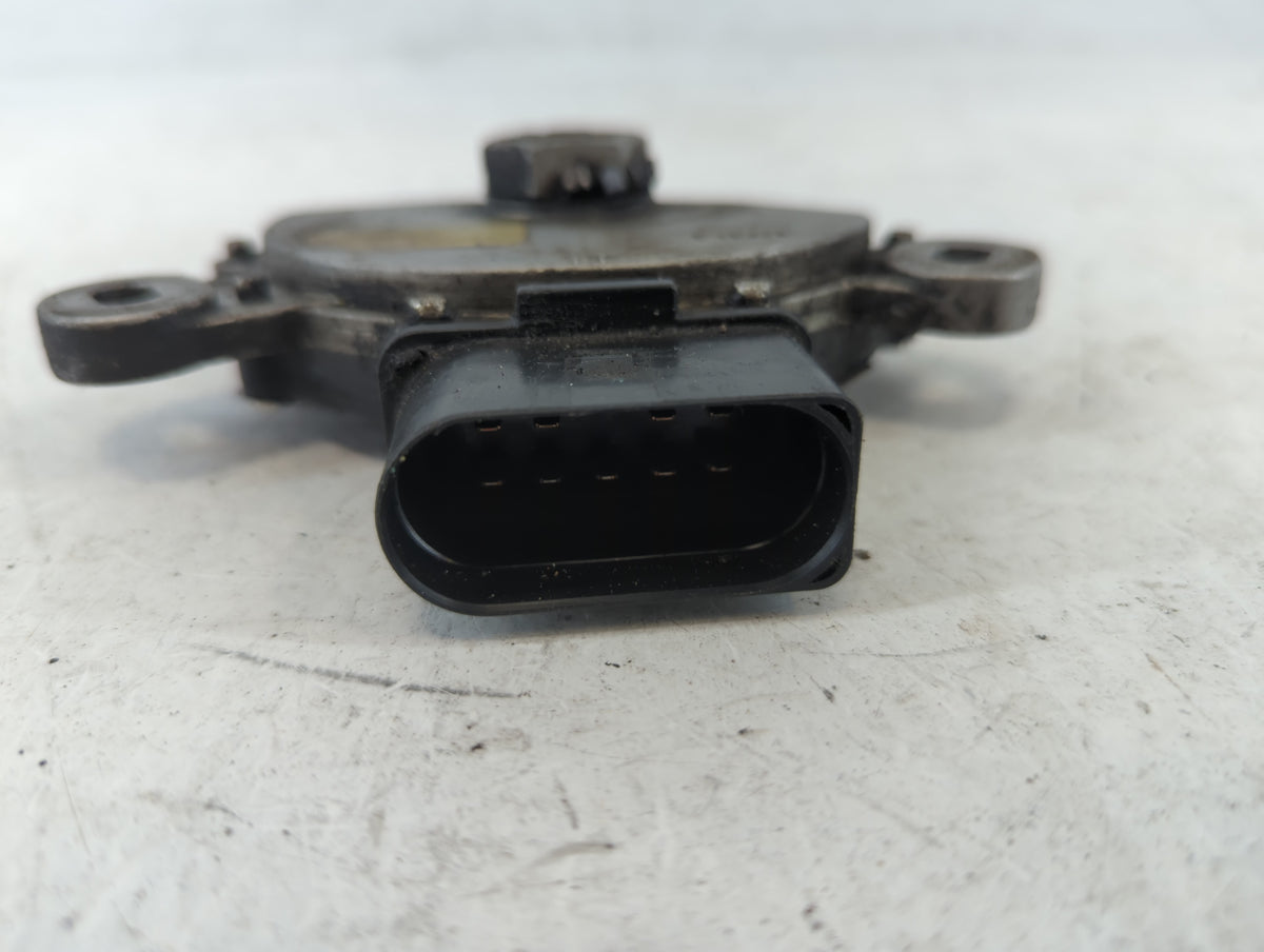 2006 Volkswagen Jetta  GEARBOX TRANSMISSION NEUTRAL SWITCH - Oemusedautoparts1.com