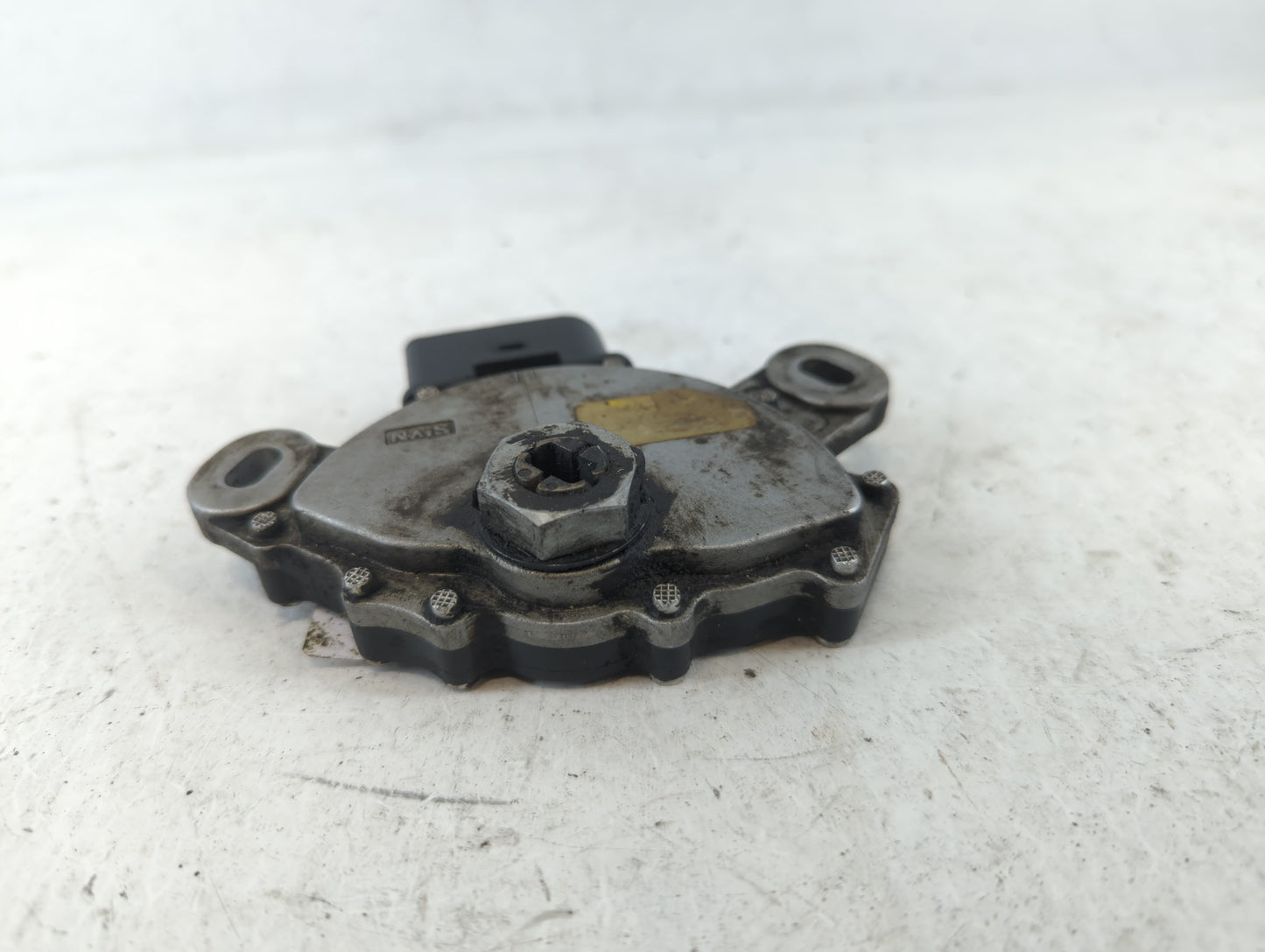2006 Volkswagen Jetta  GEARBOX TRANSMISSION NEUTRAL SWITCH - Oemusedautoparts1.com