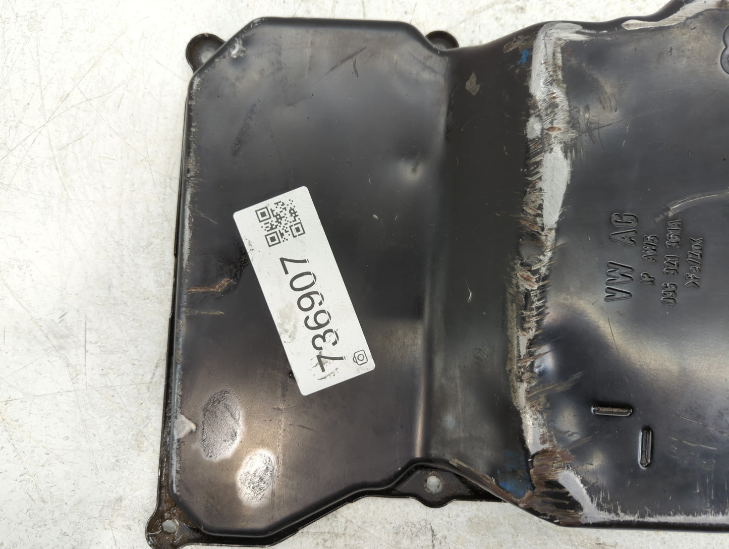 2005-2014 Volkswagen Jetta Engine Oil Pan P/N:09G 321 361A Fits Fits 2005 2006 2007 2008 2009 2010 2011 2012 2013 2014 OEM U