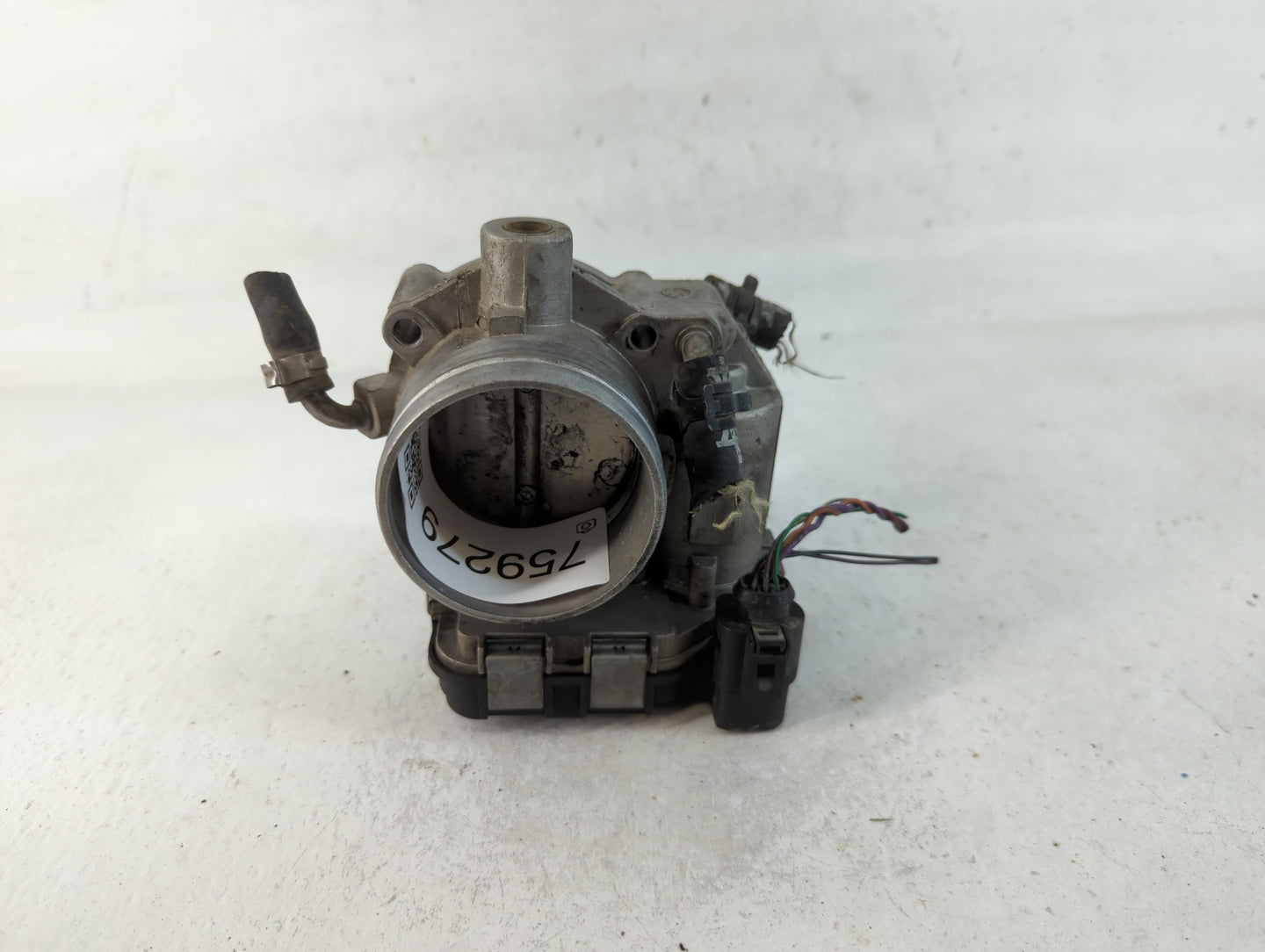 2005-2006 Volkswagen Jetta Throttle Body P/N:07K 159 062 Fits Fits 2005 2006 OEM Used Auto Parts - Oemusedautoparts1.com