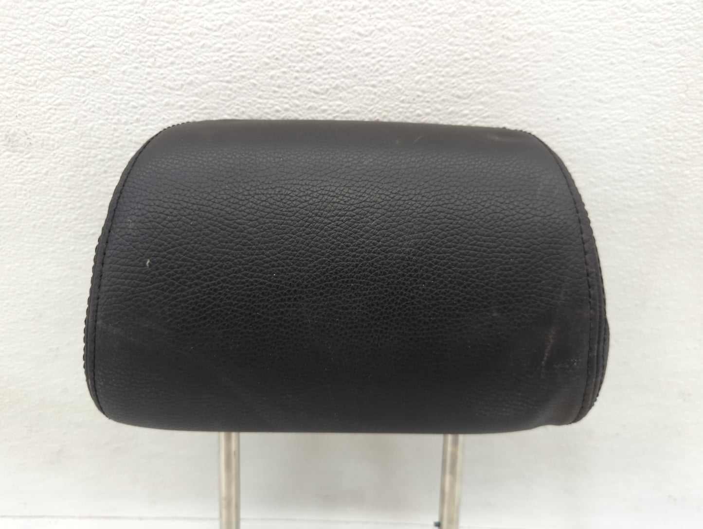 2006 Volkswagen Passat Headrest Head Rest Front Driver Passenger Seat Fits OEM Used Auto Parts - Oemusedautoparts1.com