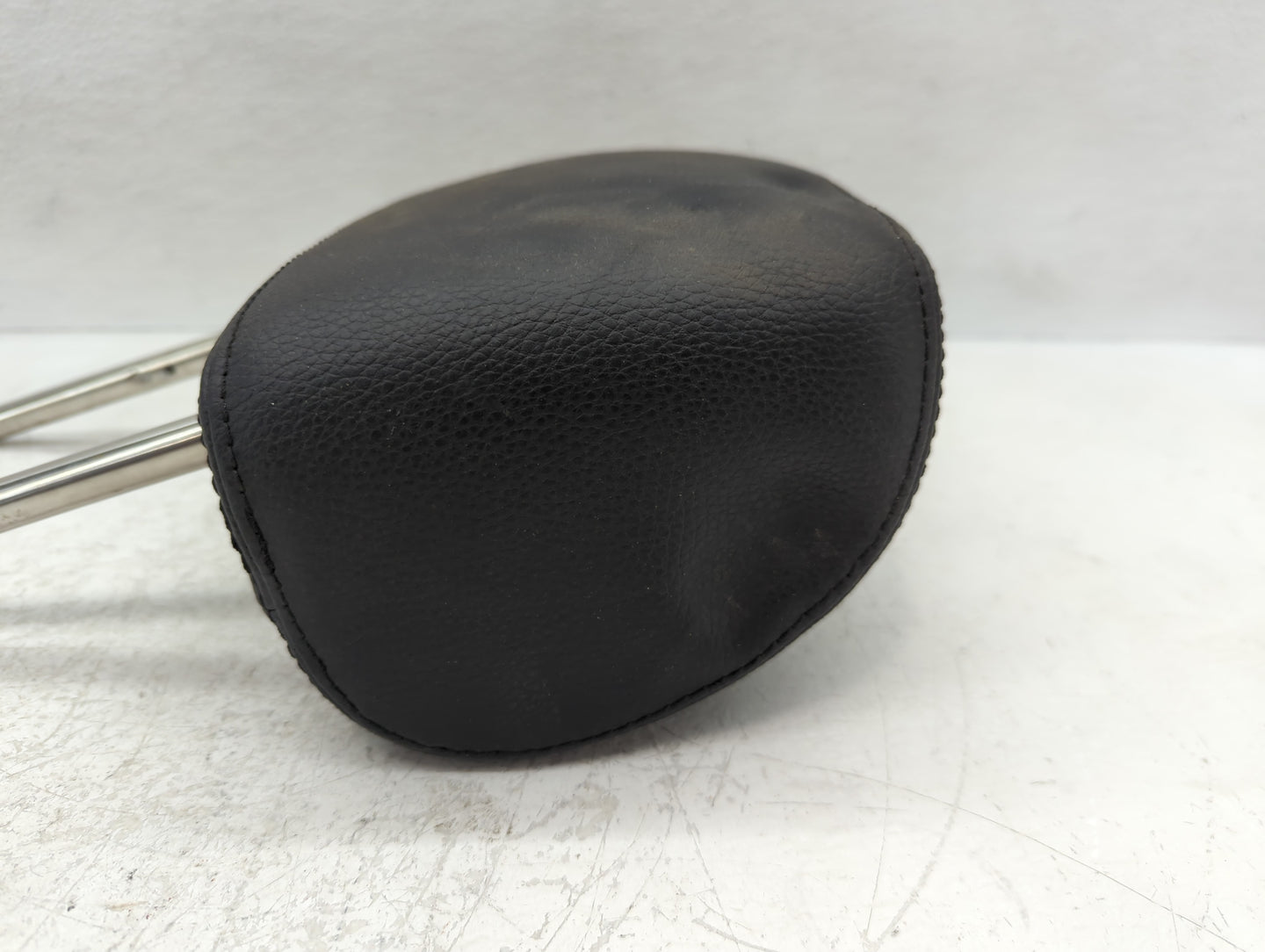 2006 Volkswagen Passat Headrest Head Rest Front Driver Passenger Seat Fits OEM Used Auto Parts - Oemusedautoparts1.com