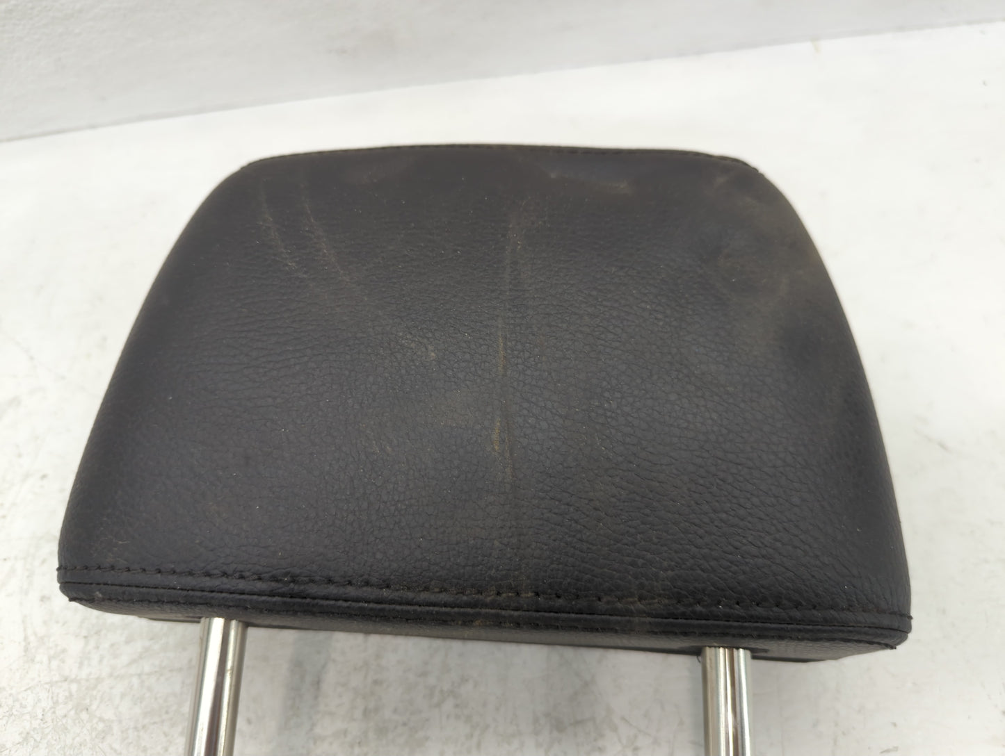 2006 Volkswagen Passat Headrest Head Rest Front Driver Passenger Seat Fits OEM Used Auto Parts - Oemusedautoparts1.com