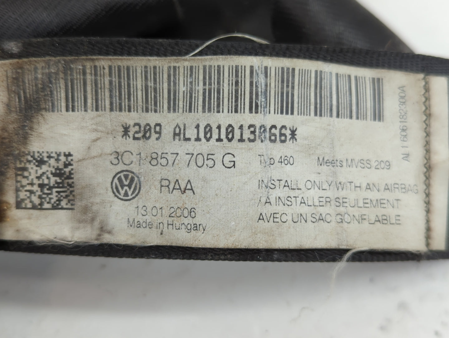 2006-2010 Volkswagen Passat Drvier Front Seatbelt Retractor - Oemusedautoparts1.com