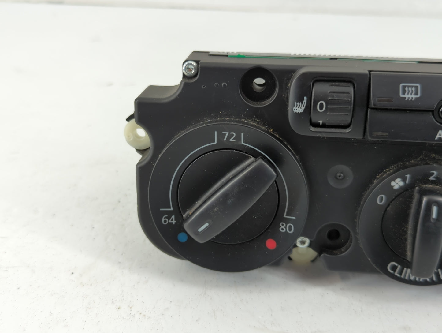 2006 Volkswagen Passat Climate Control Module Temperature AC/Heater Replacement P/N:5HB 008 719-55 Fits OEM Used Auto Parts 