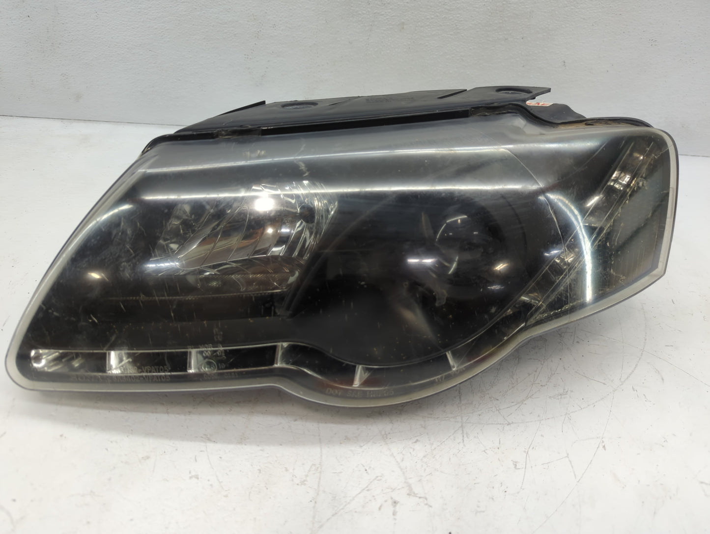 2006-2010 Volkswagen Passat Driver Left Oem Head Light Headlight Lamp - Oemusedautoparts1.com