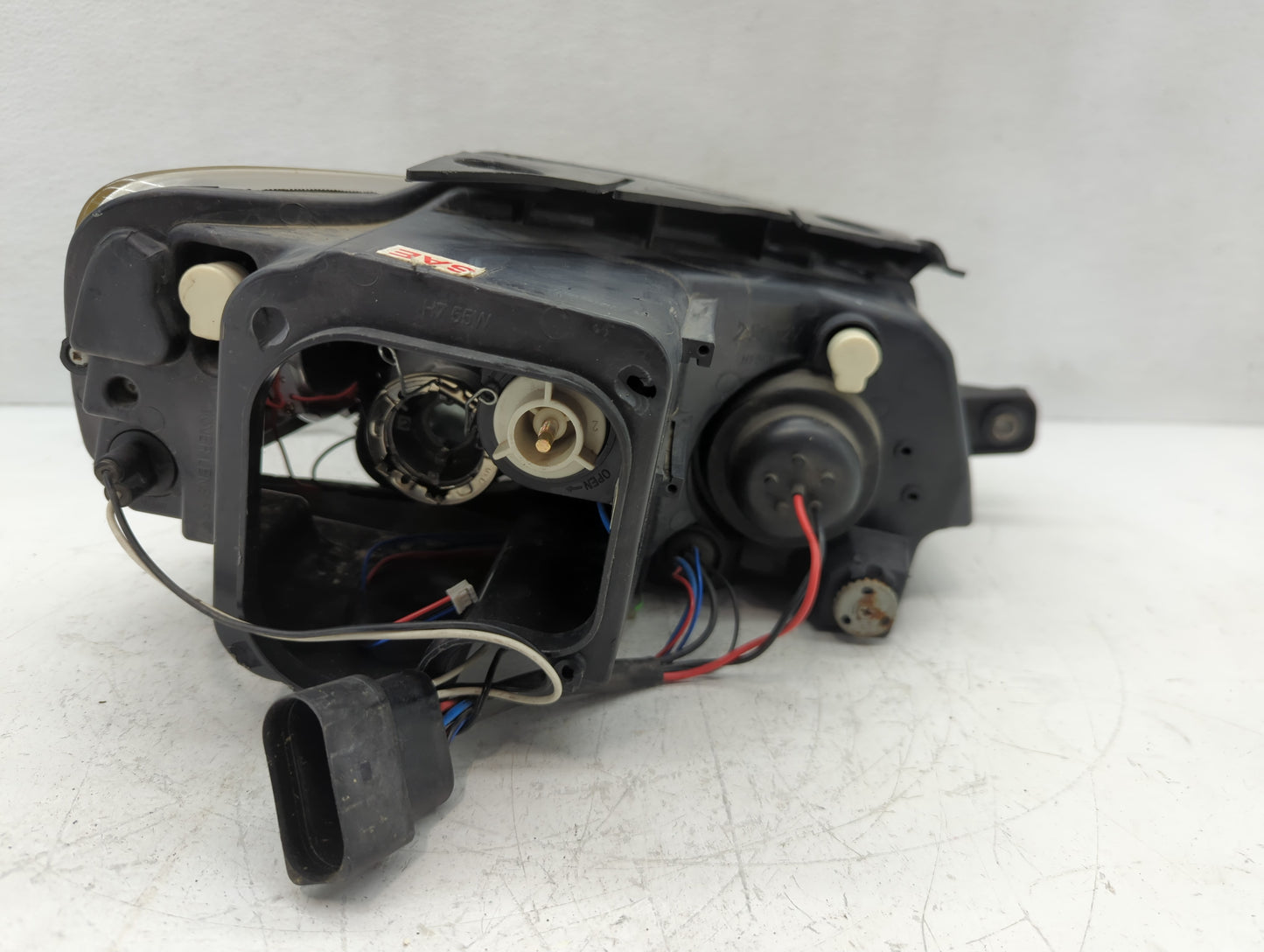 2006-2010 Volkswagen Passat Driver Left Oem Head Light Headlight Lamp - Oemusedautoparts1.com