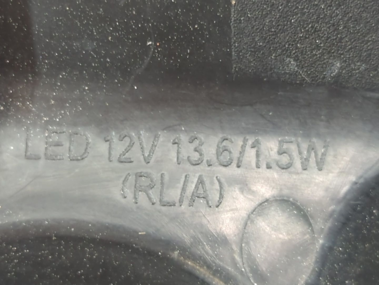 2006 Volkswagen Passat Passenger Right Oem Head Light Headlight Lamp - Oemusedautoparts1.com