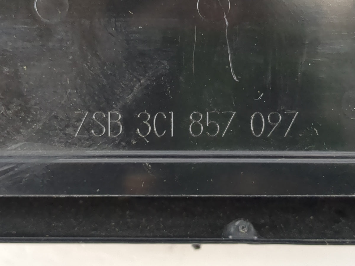 2006 Volkswagen Passat Passenger Glove Box Door Storage Compartment - Oemusedautoparts1.com