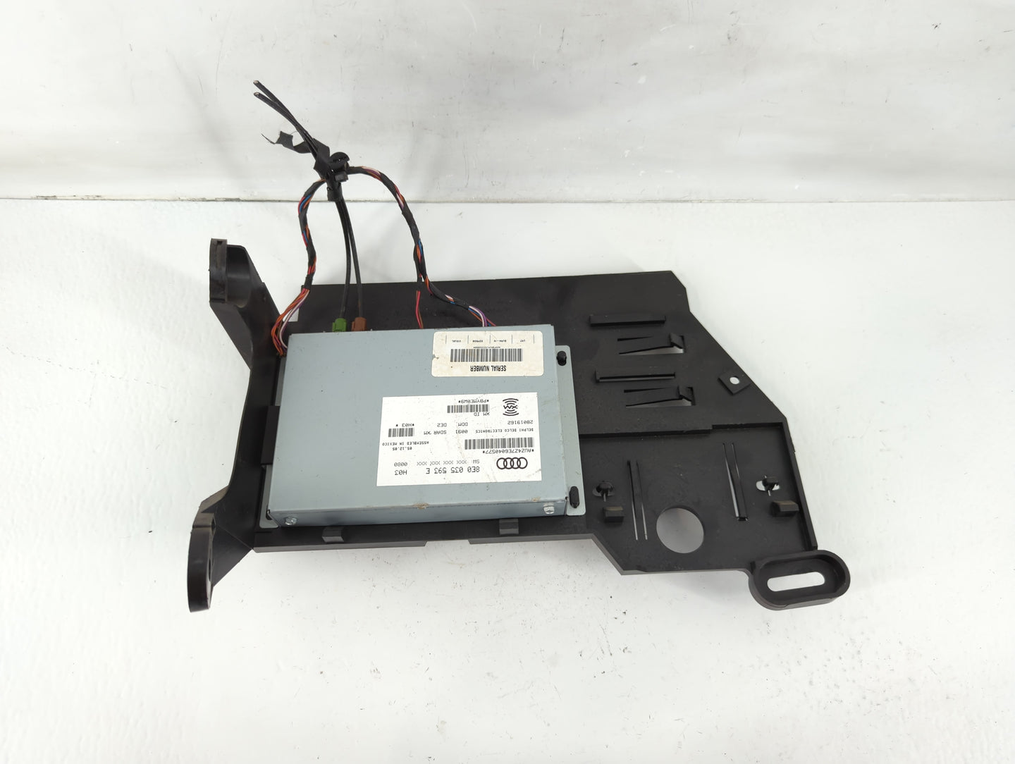2006 Volkswagen Passat Radio Speaker Amplifier - Oemusedautoparts1.com