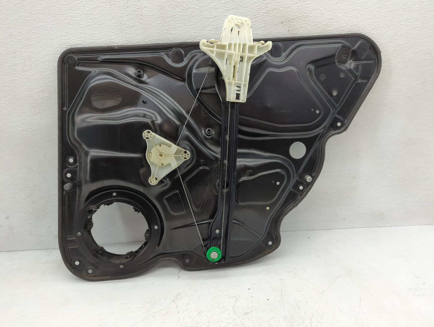 2006-2010 Volkswagen Passat Driver Left Rear Window Regulator - Oemusedautoparts1.com