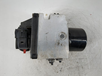 2006 Volkswagen Passat ABS Pump Control Module Replacement P/N:3C0.614.095.Q 16027002-A, 16027202 Fits OEM Used Auto Parts -