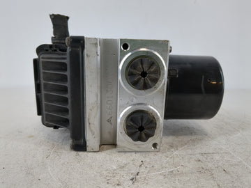 2006 Volkswagen Passat ABS Pump Control Module Replacement P/N:3C0.614.095.Q 16027002-A, 16027202 Fits OEM Used Auto Parts