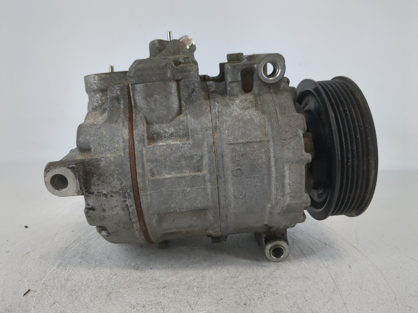 2006 Volkswagen Passat Air Conditioning A/c Ac Compressor Oem - Oemusedautoparts1.com
