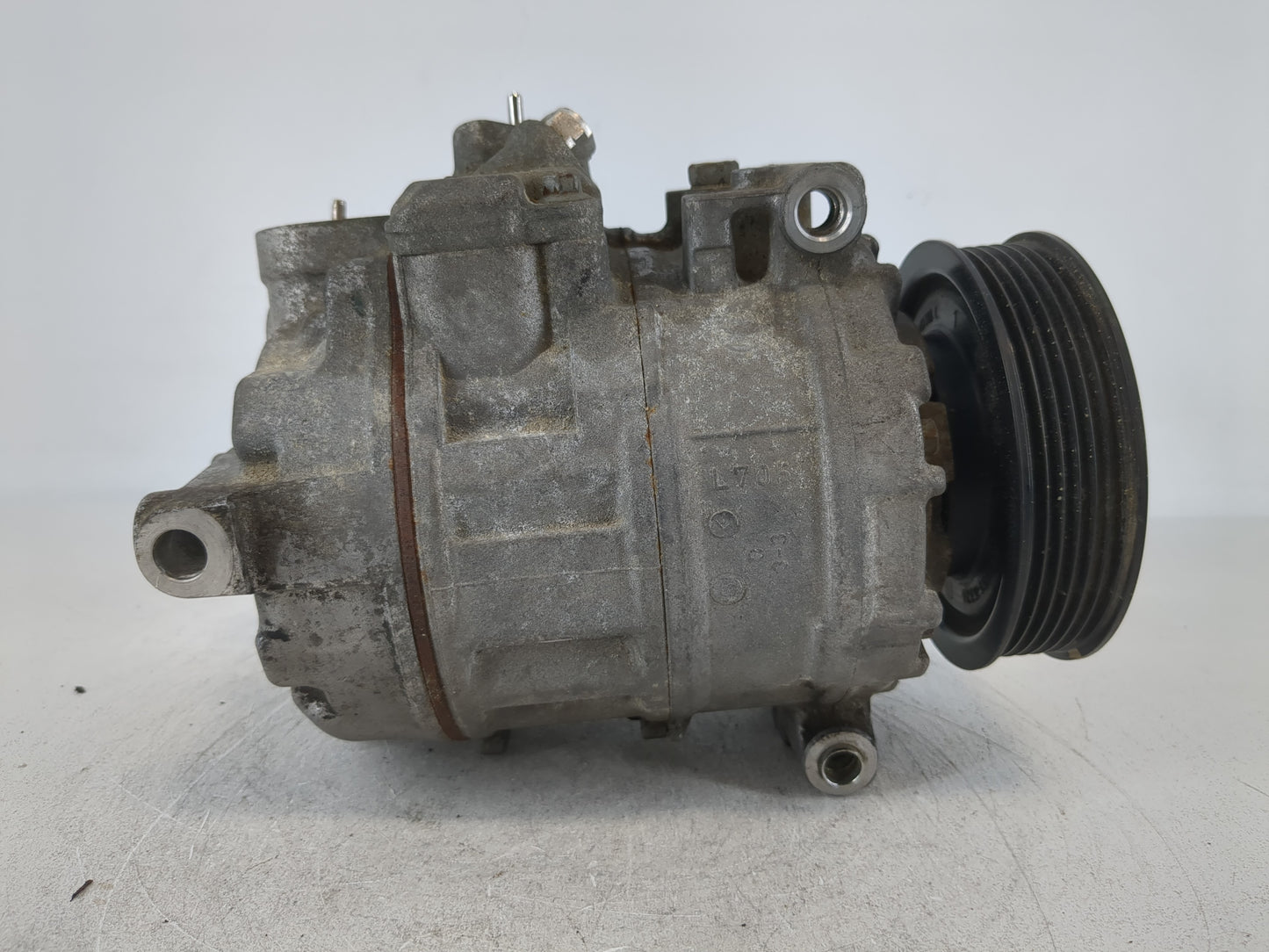 2006 Volkswagen Passat Air Conditioning A/c Ac Compressor Oem - Oemusedautoparts1.com