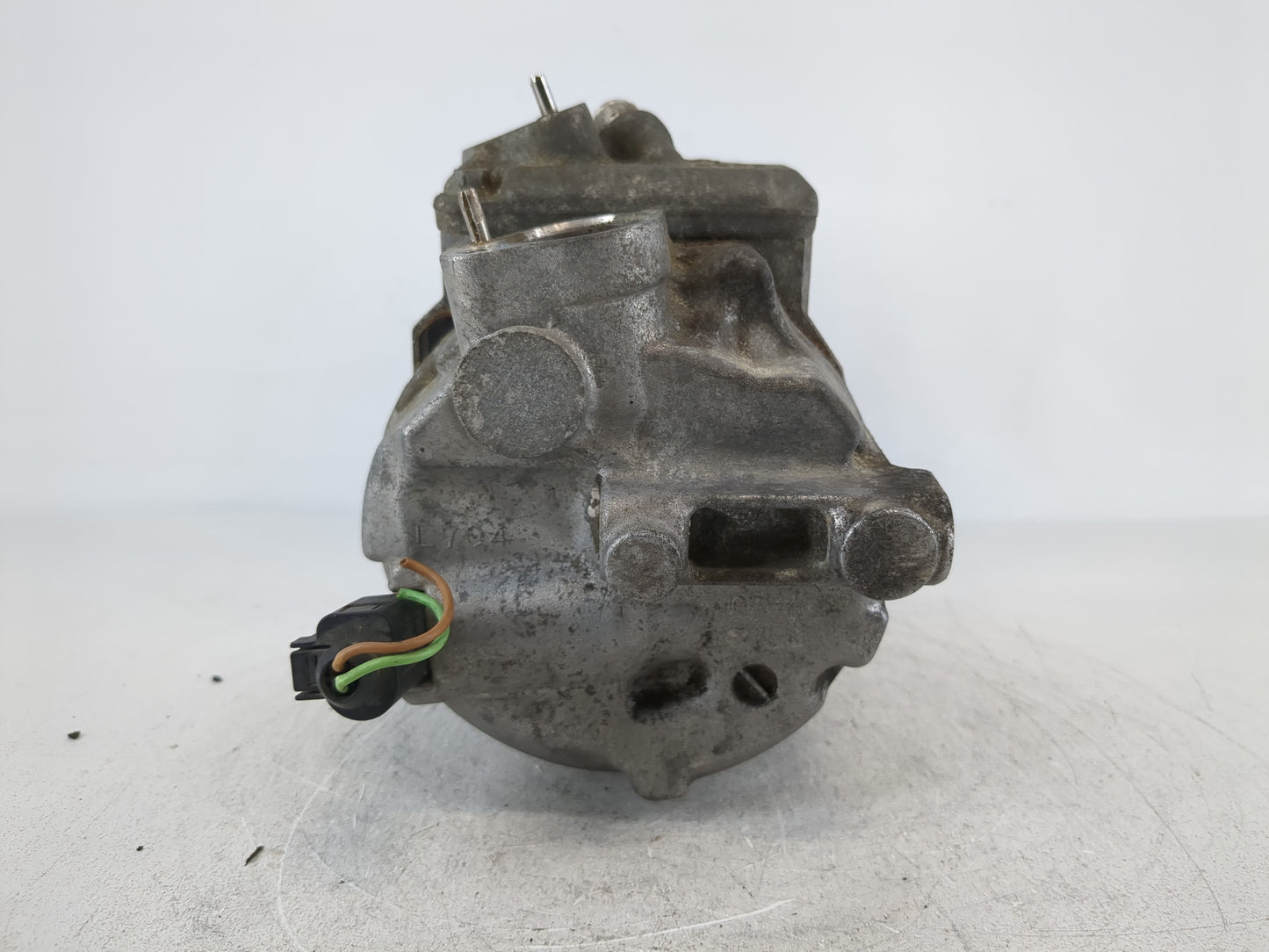 2006 Volkswagen Passat Air Conditioning A/c Ac Compressor Oem - Oemusedautoparts1.com