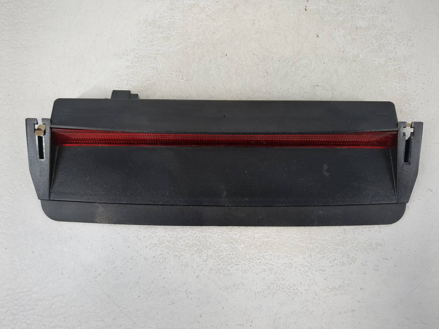 2006 Volkswagen Passat Third Brake Light Tail Light Fits OEM Used Auto Parts - Oemusedautoparts1.com