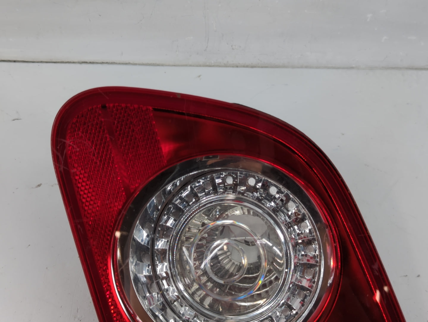 2006-2008 Volkswagen Passat Tail Light Assembly Passenger Right OEM P/N:27.30.02 Fits Fits 2006 2007 2008 OEM Used Auto Part