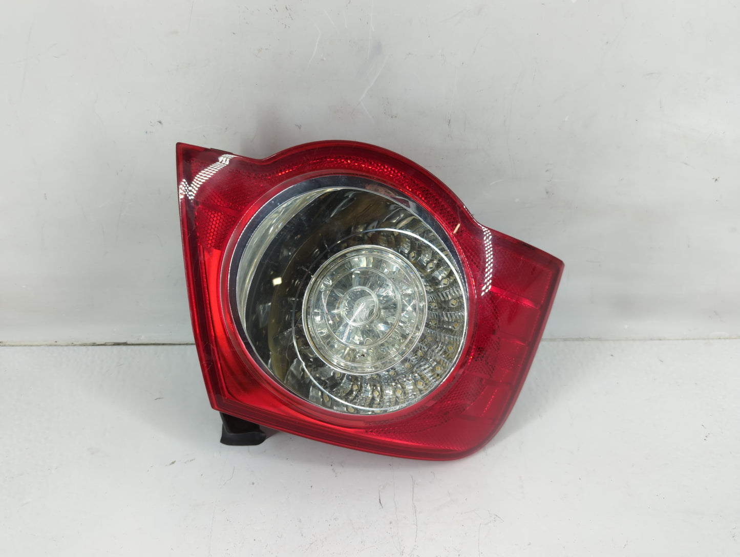 2006-2008 Volkswagen Passat Tail Light Assembly Driver Left OEM P/N:ZSB 3C5 945 095 D Fits Fits 2006 2007 2008 OEM Used Auto