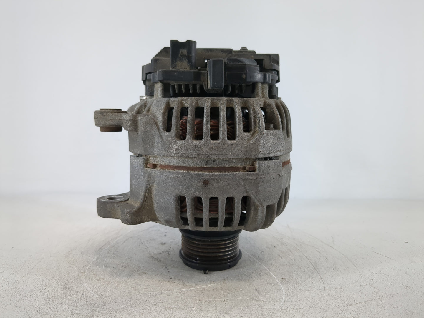 2006 Volkswagen Passat Alternator Replacement Generator Charging Assembly Engine OEM Fits OEM Used Auto Parts - Oemusedautop