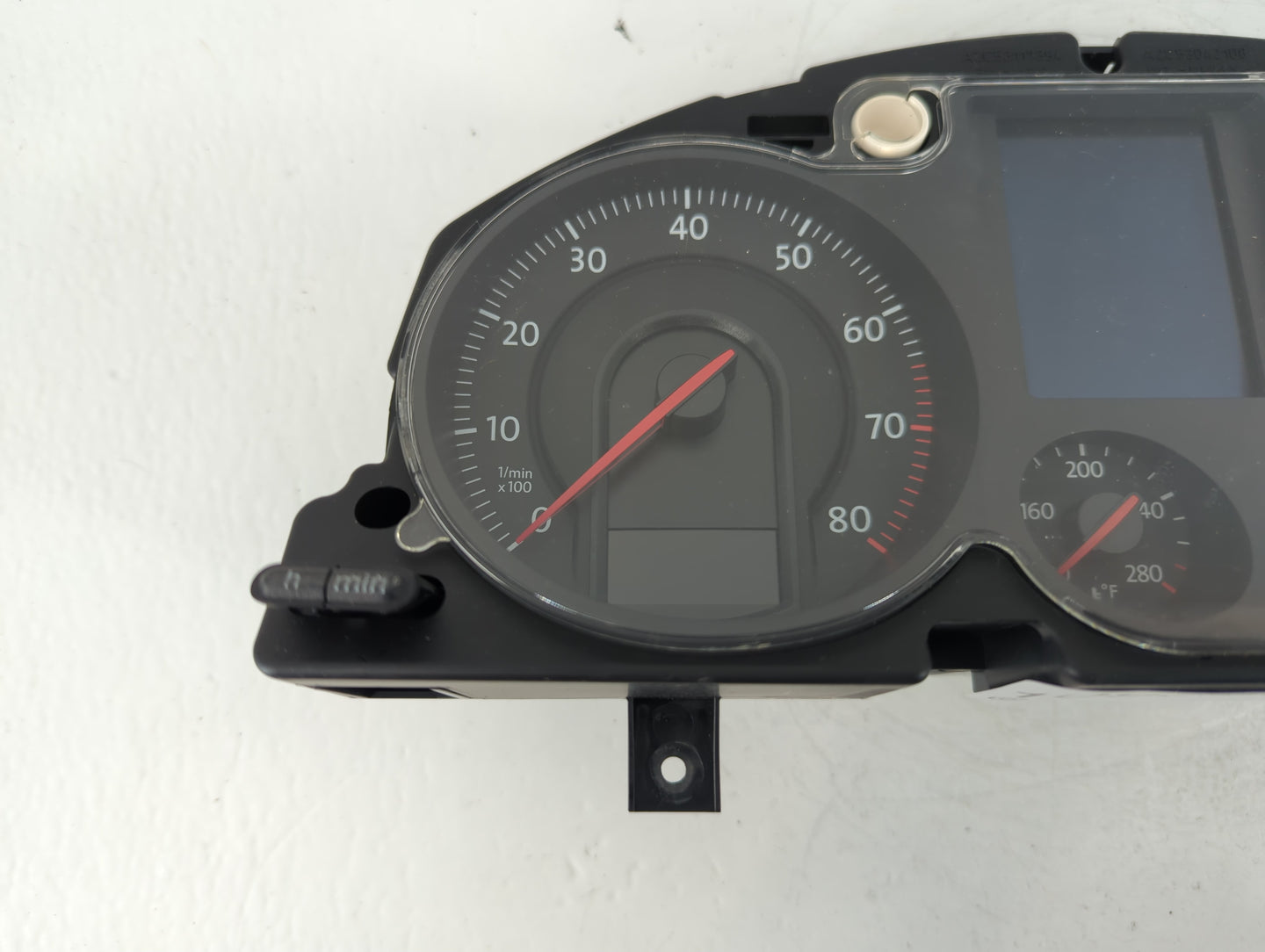 2006-2007 Volkswagen Passat Instrument Cluster Speedometer Gauges P/N:BP A2C5 3145550 Fits Fits 2006 2007 OEM Used Auto Part