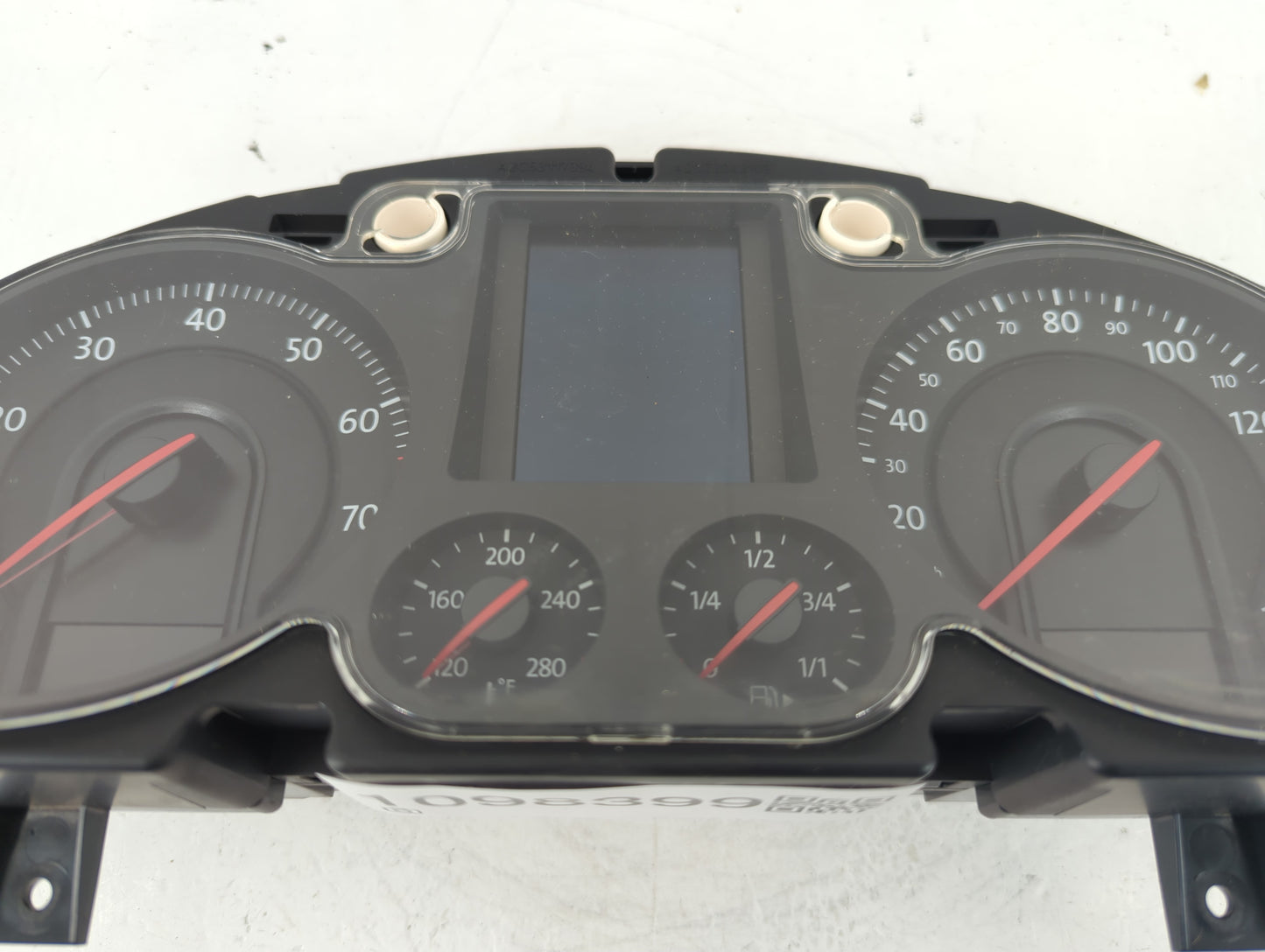 2006-2007 Volkswagen Passat Instrument Cluster Speedometer Gauges P/N:BP A2C5 3145550 Fits Fits 2006 2007 OEM Used Auto Part