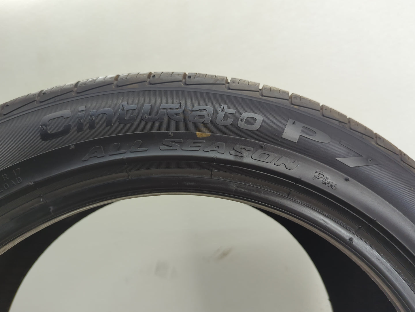 Used Tire 235/45R17 FIRELLI CINTURATO 97H - Tread Depth 10/32 - Oemusedautoparts1.com