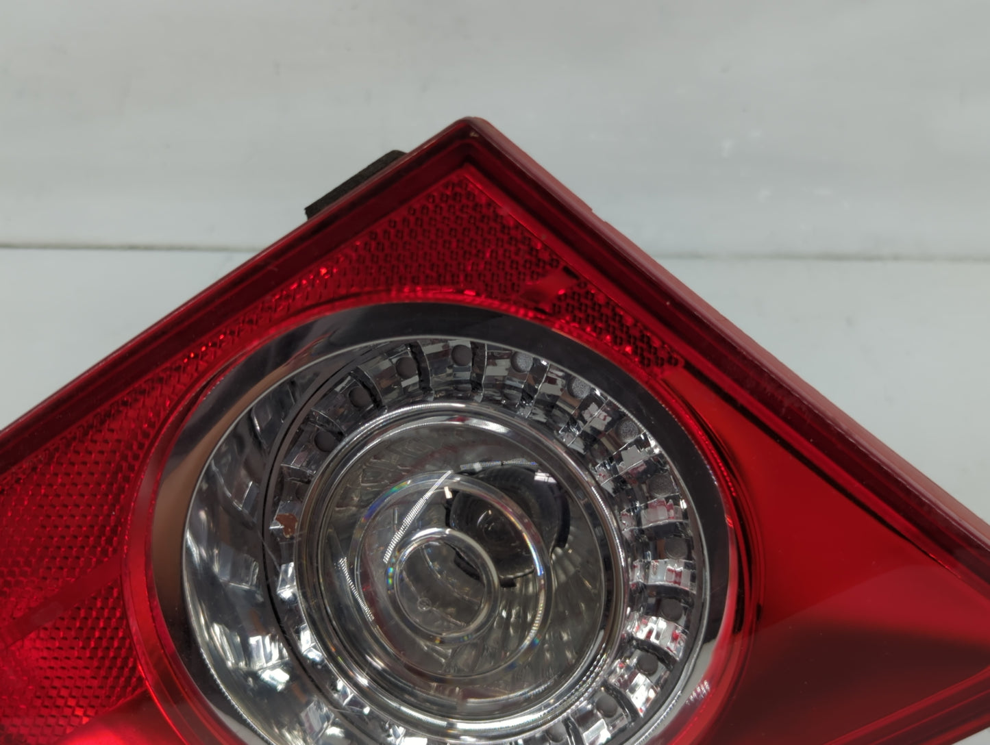 2006-2010 Volkswagen Passat Tail Light Assembly Driver Left OEM P/N:27 30 01 Fits Fits 2006 2007 2008 2009 2010 OEM Used Aut