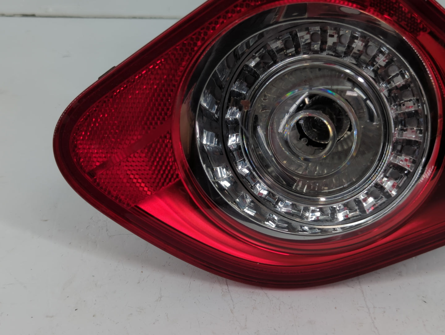 2006-2010 Volkswagen Passat Tail Light Assembly Driver Left OEM P/N:27 30 01 Fits Fits 2006 2007 2008 2009 2010 OEM Used Aut