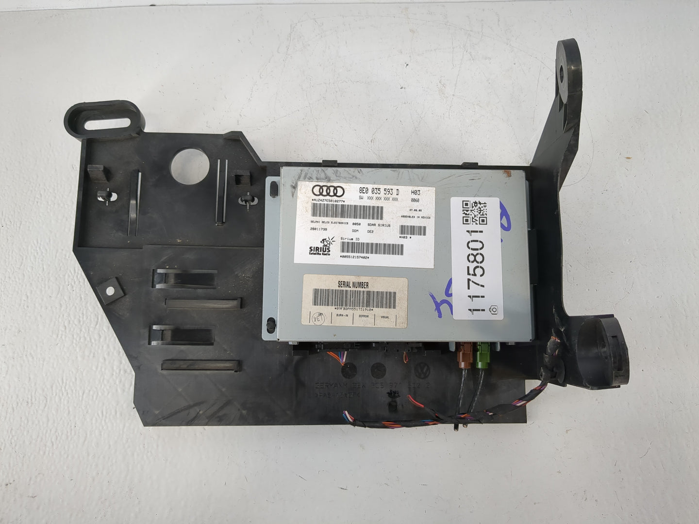 2006-2010 Volkswagen Passat Radio AM FM Cd Player Receiver Replacement P/N:8E0 035 593 D Fits Fits 2006 2007 2008 2009 2010 