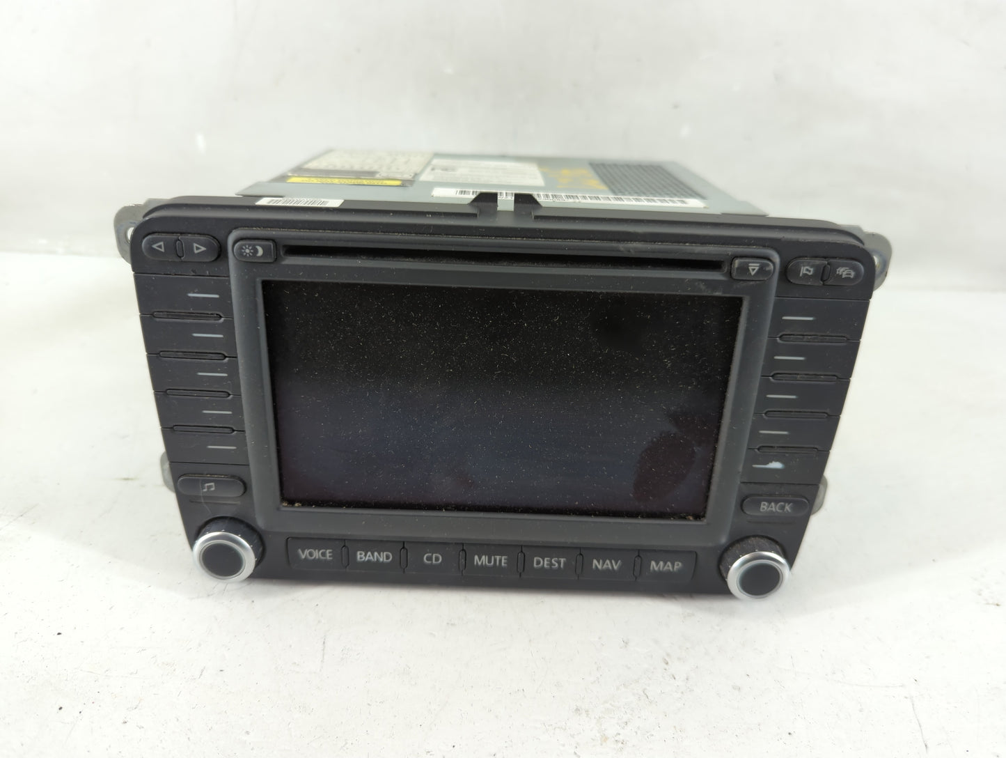 2006 Volkswagen Passat Radio AM FM Cd Player Receiver Replacement Fits OEM Used Auto Parts - Oemusedautoparts1.com