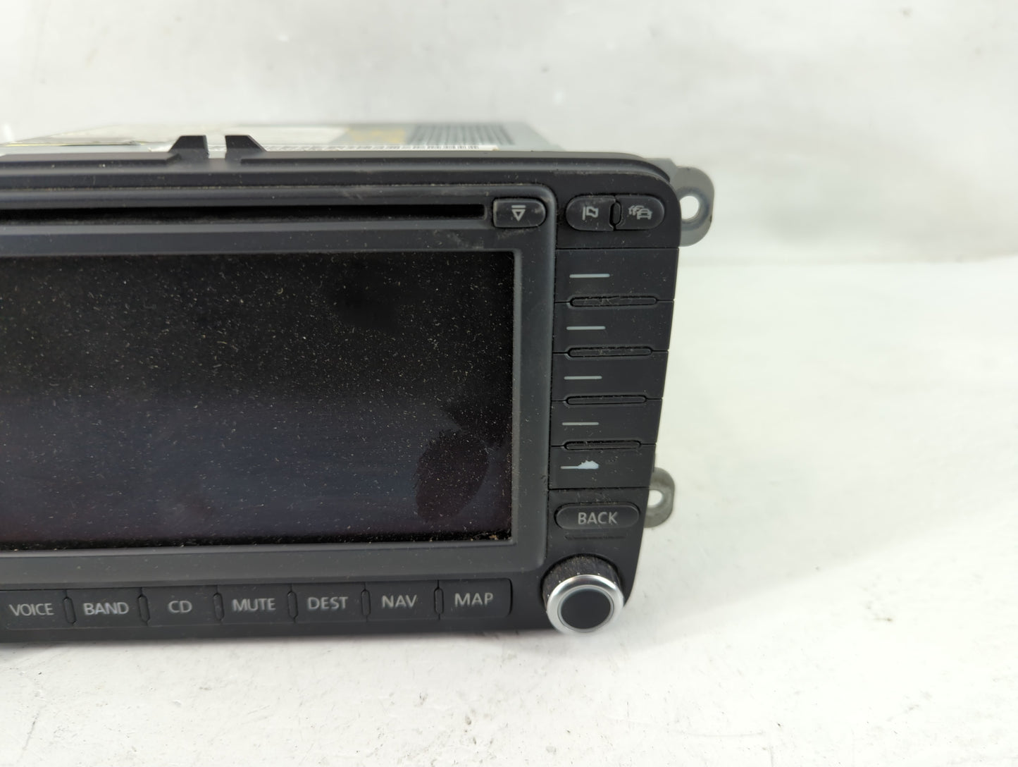 2006 Volkswagen Passat Radio AM FM Cd Player Receiver Replacement Fits OEM Used Auto Parts - Oemusedautoparts1.com