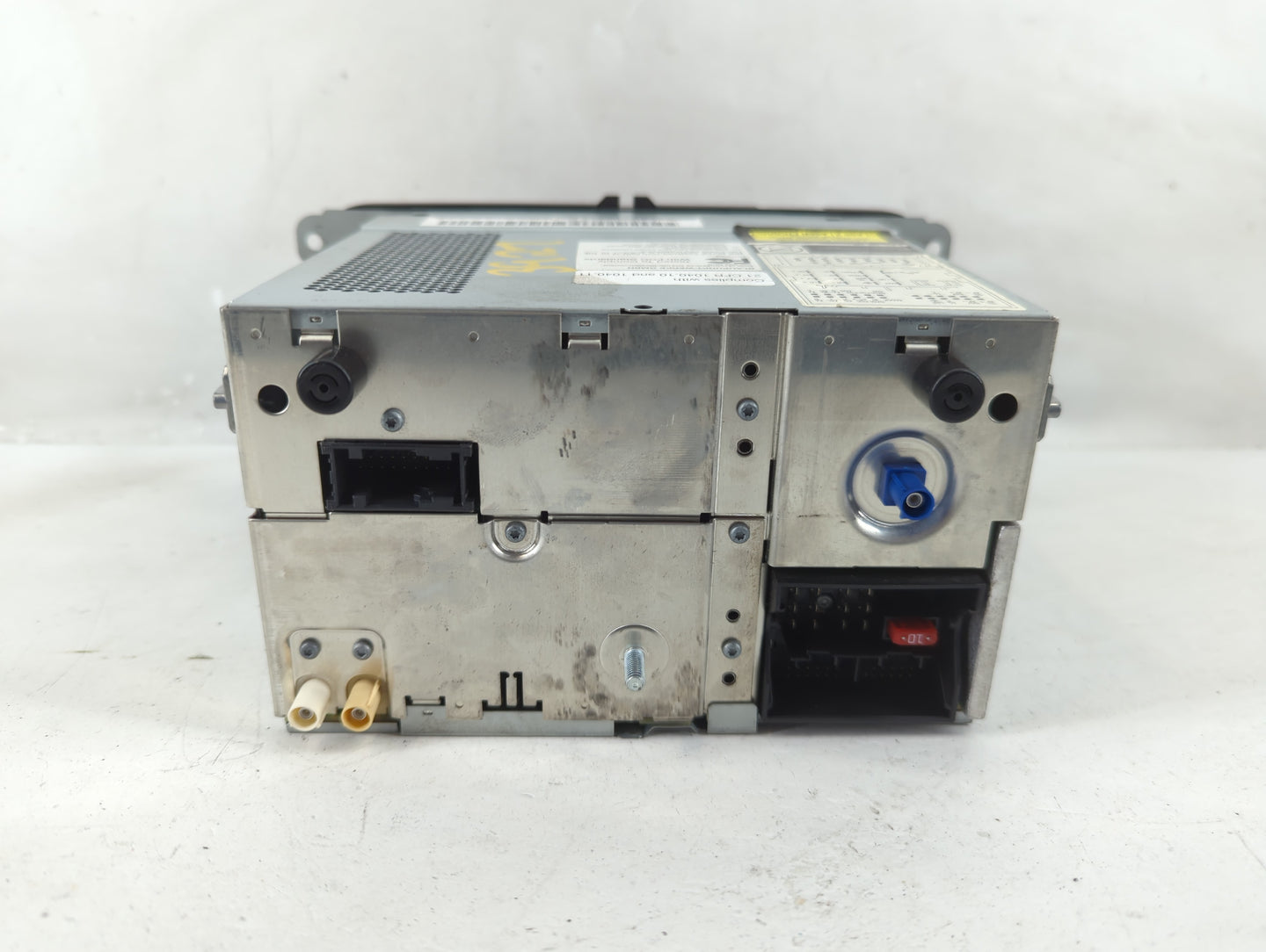 2006 Volkswagen Passat Radio AM FM Cd Player Receiver Replacement Fits OEM Used Auto Parts - Oemusedautoparts1.com