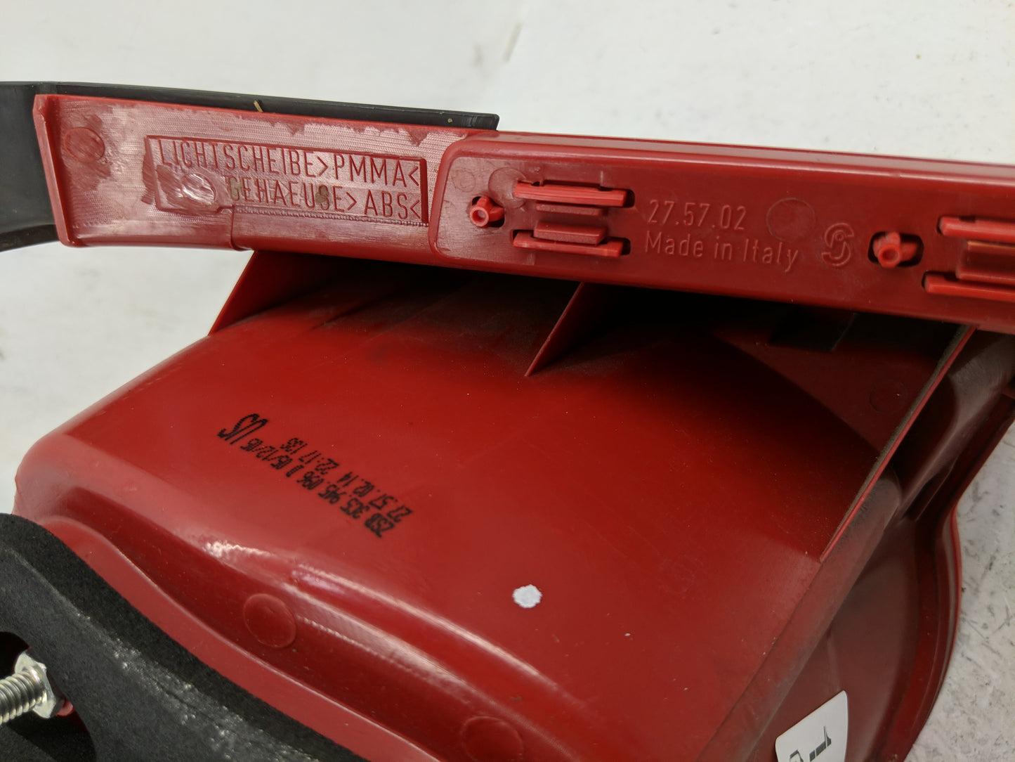 2006-2008 Volkswagen Passat Tail Light Assembly Passenger Right OEM P/N:3C9 945 096P Fits Fits 2006 2007 2008 OEM Used Auto 