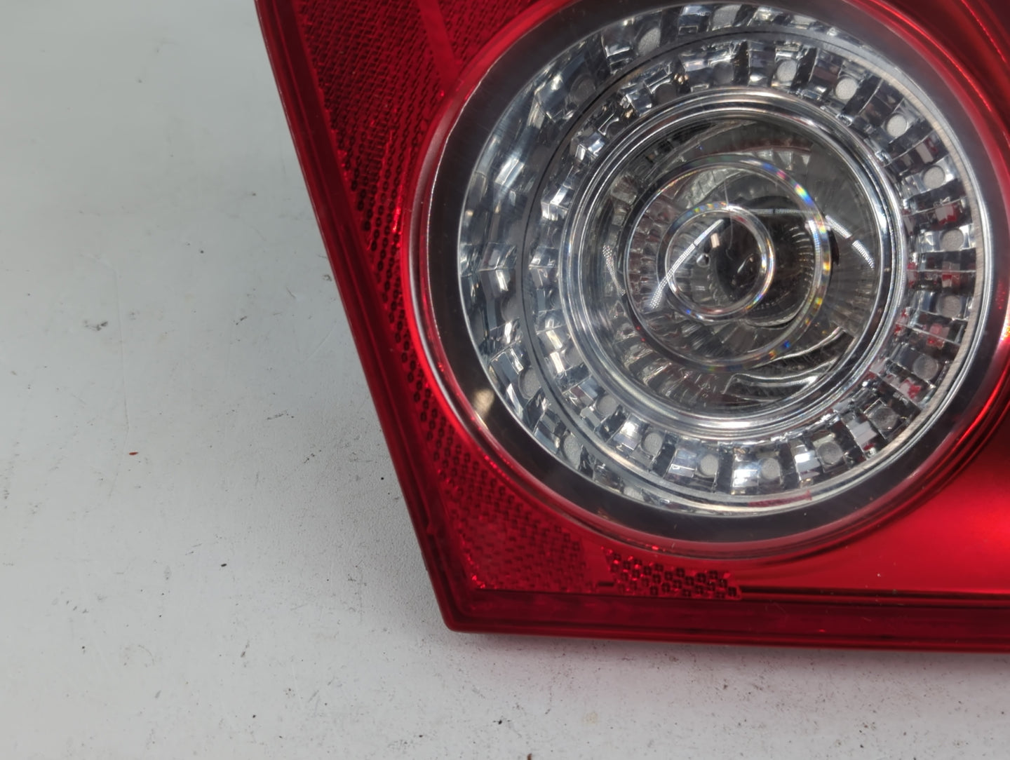 2006-2010 Volkswagen Passat Tail Light Assembly Passenger Right OEM P/N:ZSB 3C5 945 094 C Fits Fits 2006 2007 2008 2009 2010