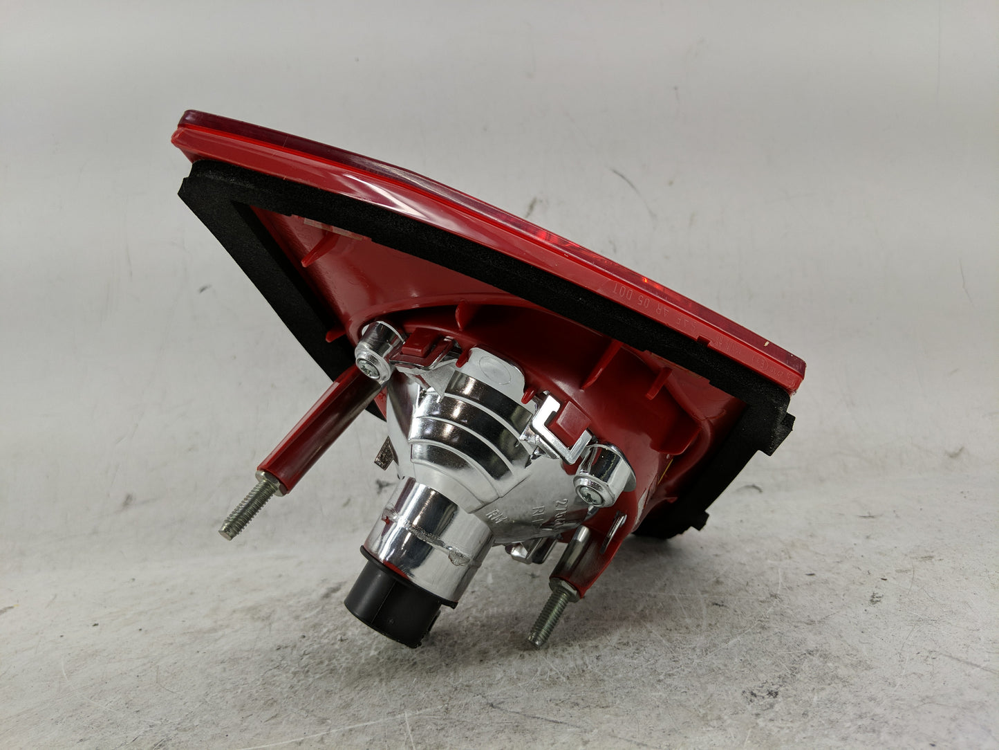 2006-2010 Volkswagen Passat Tail Light Assembly Driver Left OEM Fits Fits 2006 2007 2008 2009 2010 OEM Used Auto Parts - Oem
