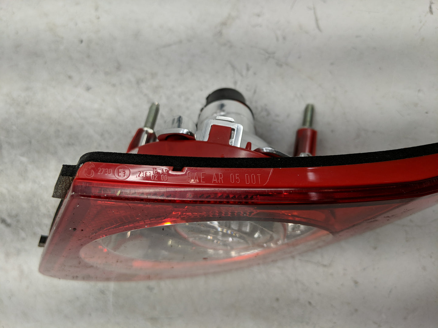 2006-2010 Volkswagen Passat Tail Light Assembly Driver Left OEM Fits Fits 2006 2007 2008 2009 2010 OEM Used Auto Parts - Oem