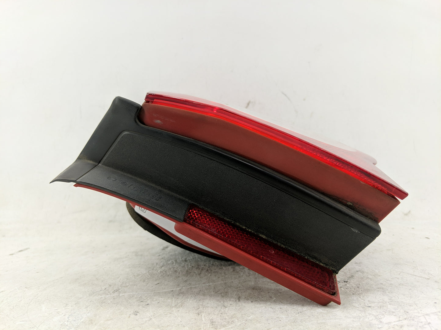 2006-2008 Volkswagen Passat Tail Light Assembly Passenger Right OEM P/N:3C9 945 096P Fits Fits 2006 2007 2008 OEM Used Auto 