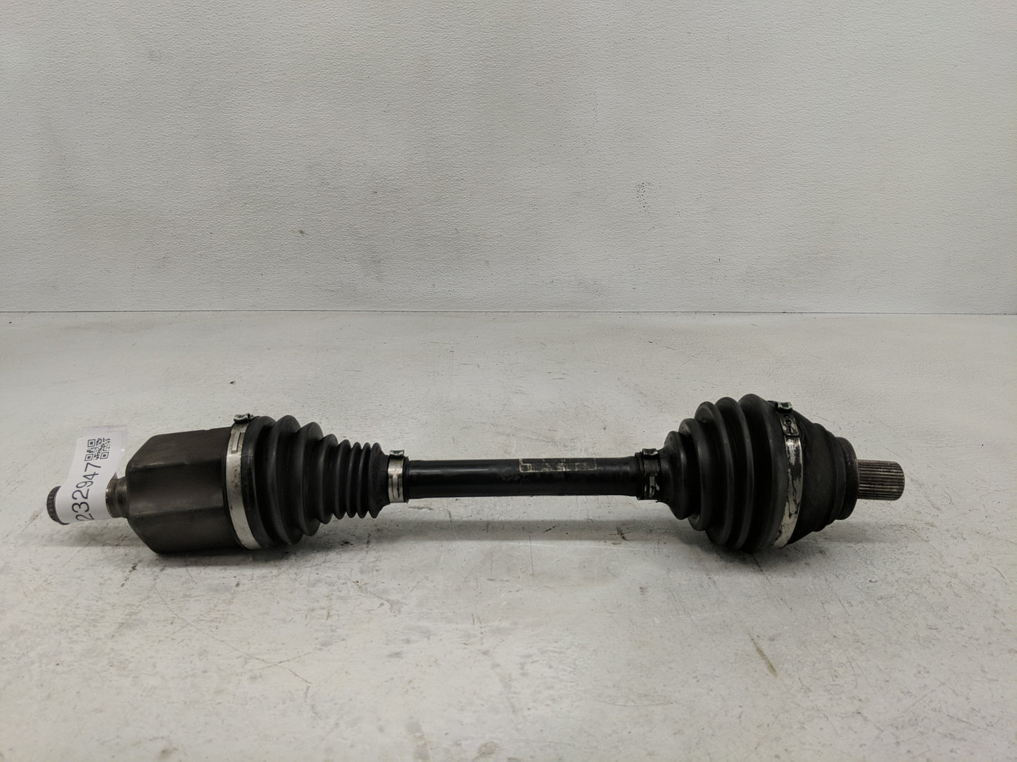 2006-2009 Volkswagen Passat Axle Shaft Front Driver Cv C/v - Oemusedautoparts1.com