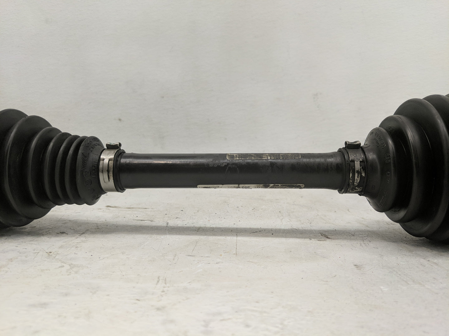 2006-2009 Volkswagen Passat Axle Shaft Front Driver Cv C/v - Oemusedautoparts1.com