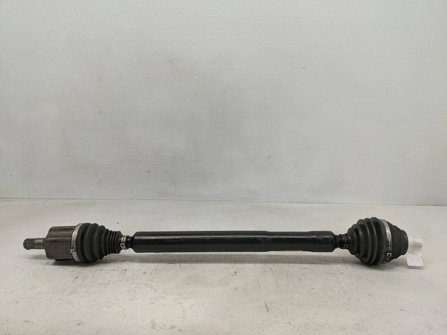 2006-2009 Volkswagen Passat Axle Shaft Front Driver Cv C/v - Oemusedautoparts1.com