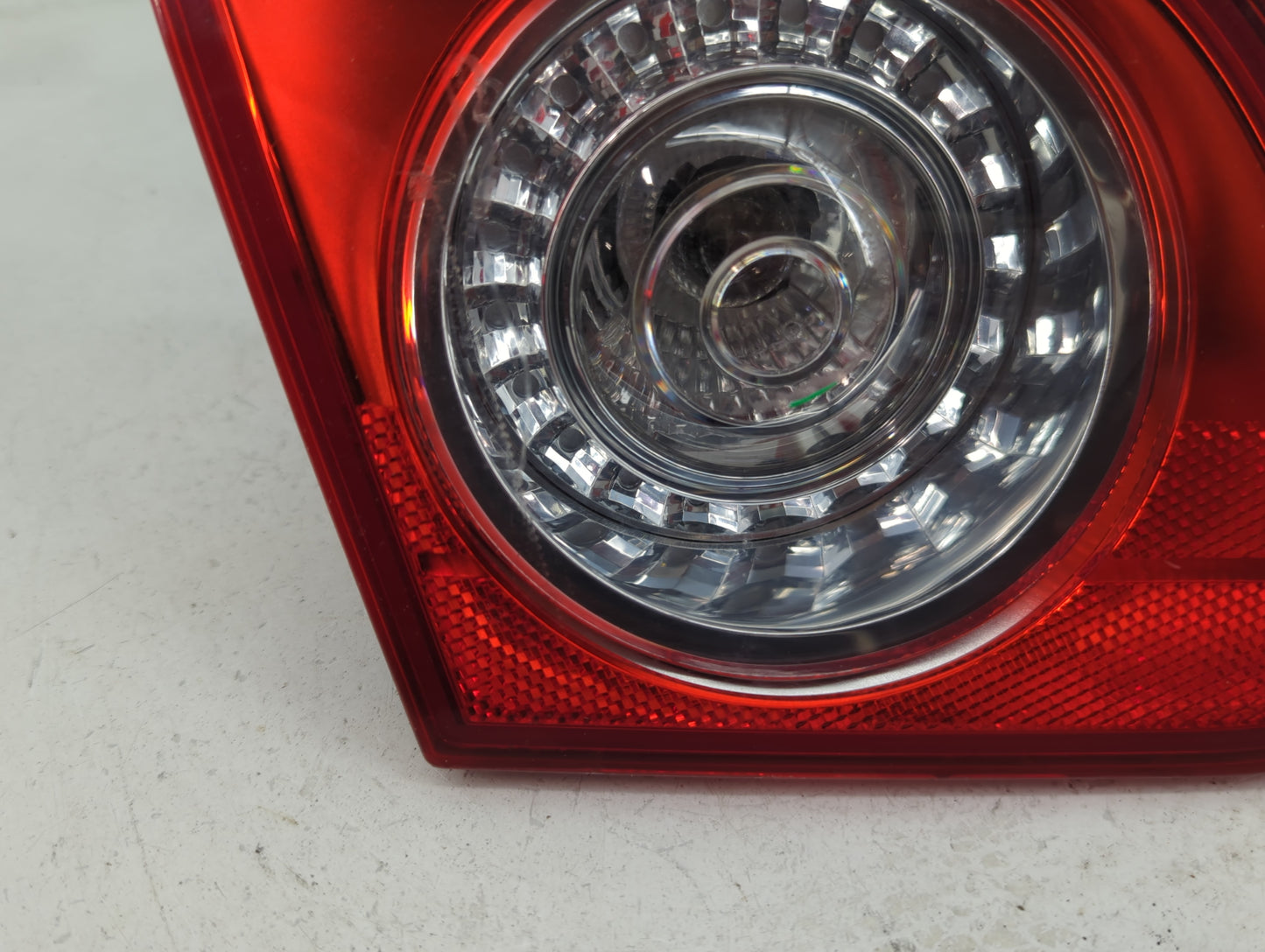 2006-2010 Volkswagen Passat Tail Light Assembly Driver Left OEM P/N:27567004 Fits Fits 2006 2007 2008 2009 2010 OEM Used Aut