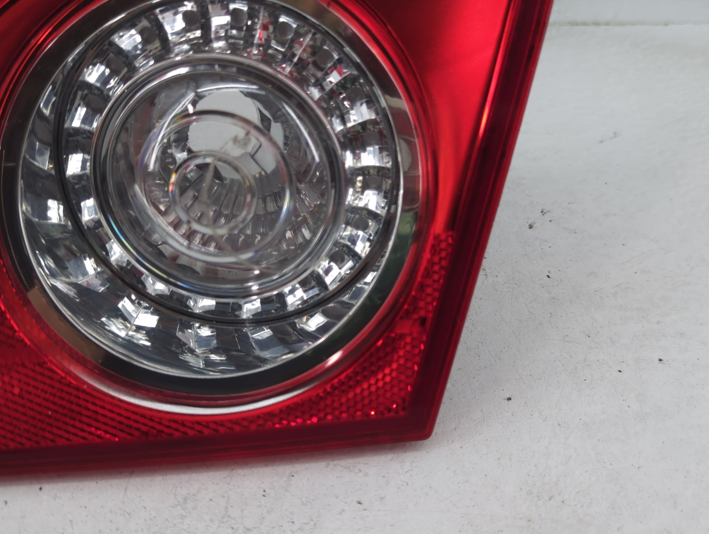 2006-2010 Volkswagen Passat Tail Light Assembly Passenger Right OEM Fits Fits 2006 2007 2008 2009 2010 OEM Used Auto Parts -