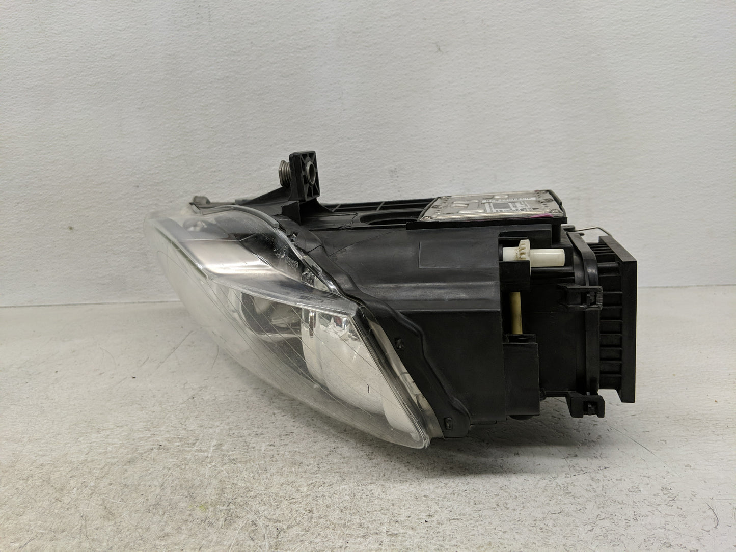 2006 Volkswagen Passat Passenger Right Oem Head Light Headlight Lamp - Oemusedautoparts1.com
