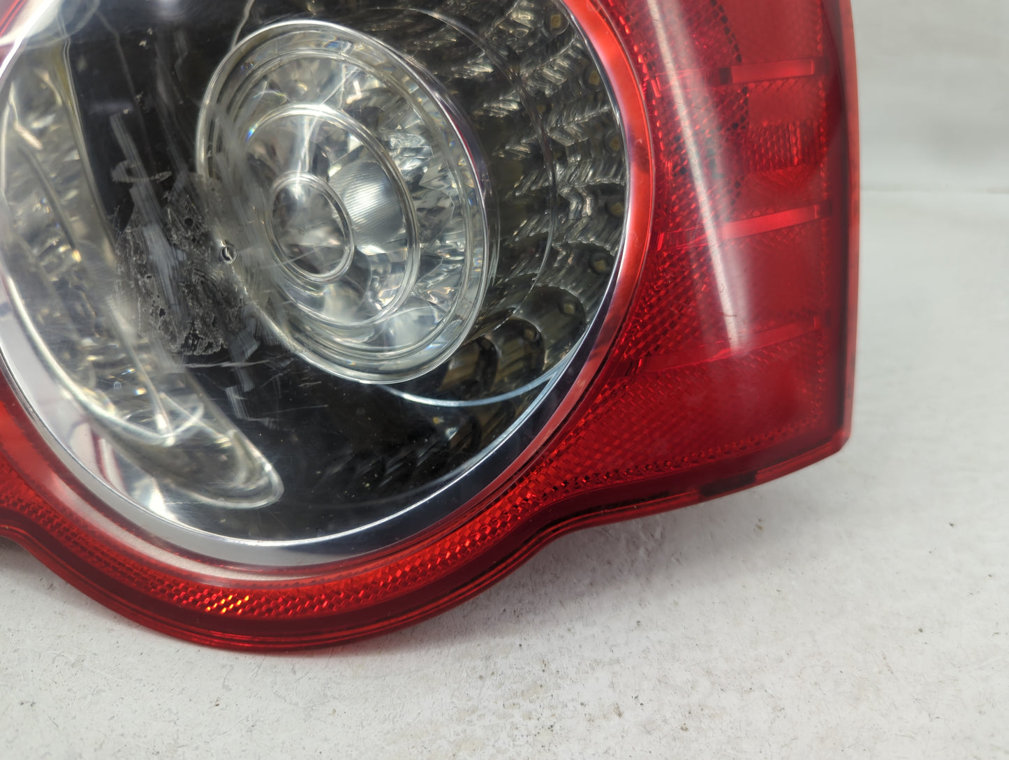 2006-2008 Volkswagen Passat Tail Light Assembly Passenger Right OEM Fits Fits 2006 2007 2008 OEM Used Auto Parts - Oemusedau
