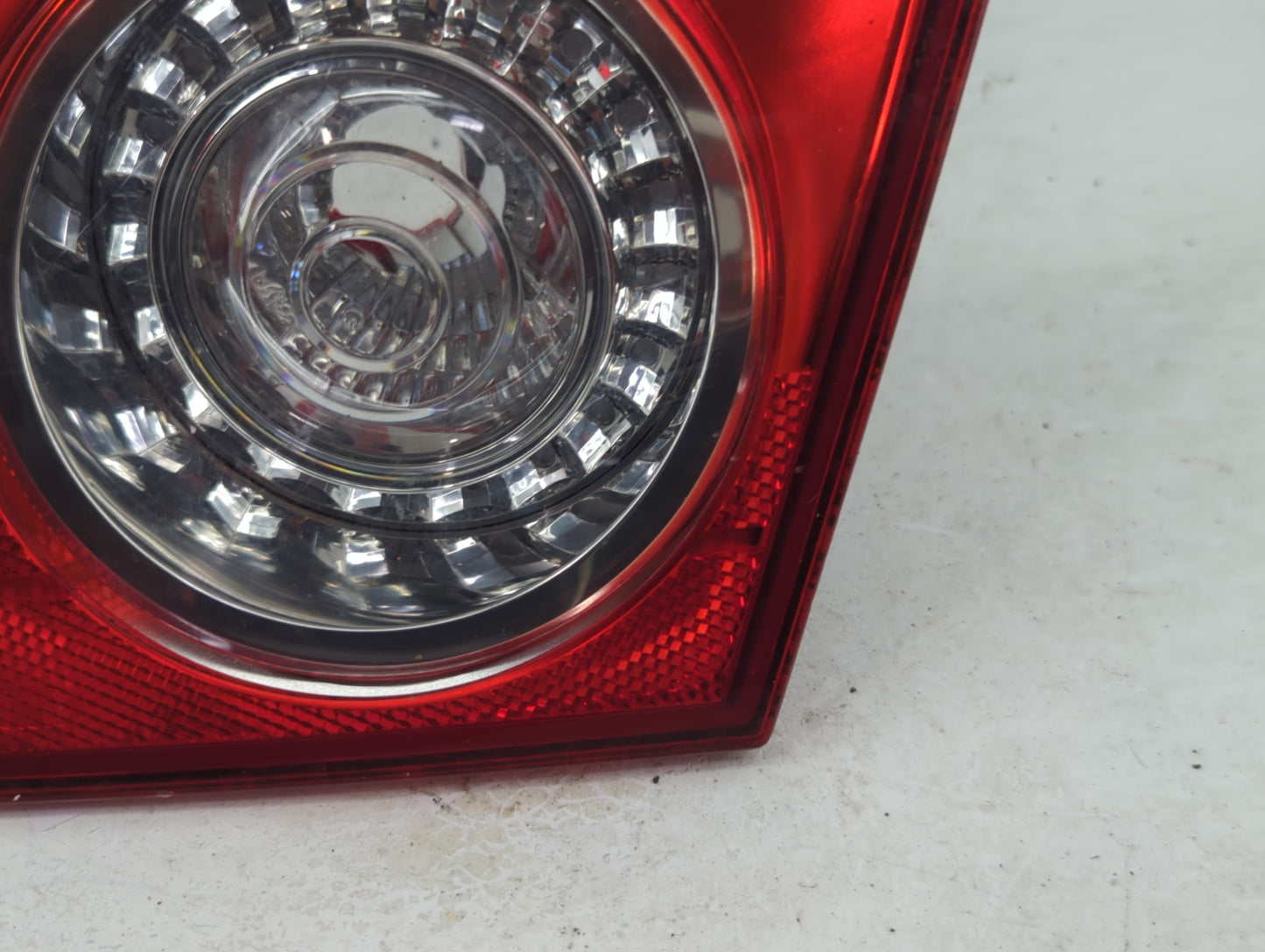 2006-2010 Volkswagen Passat Tail Light Assembly Passenger Right OEM P/N:3C5945094E Fits Fits 2006 2007 2008 2009 2010 OEM Us