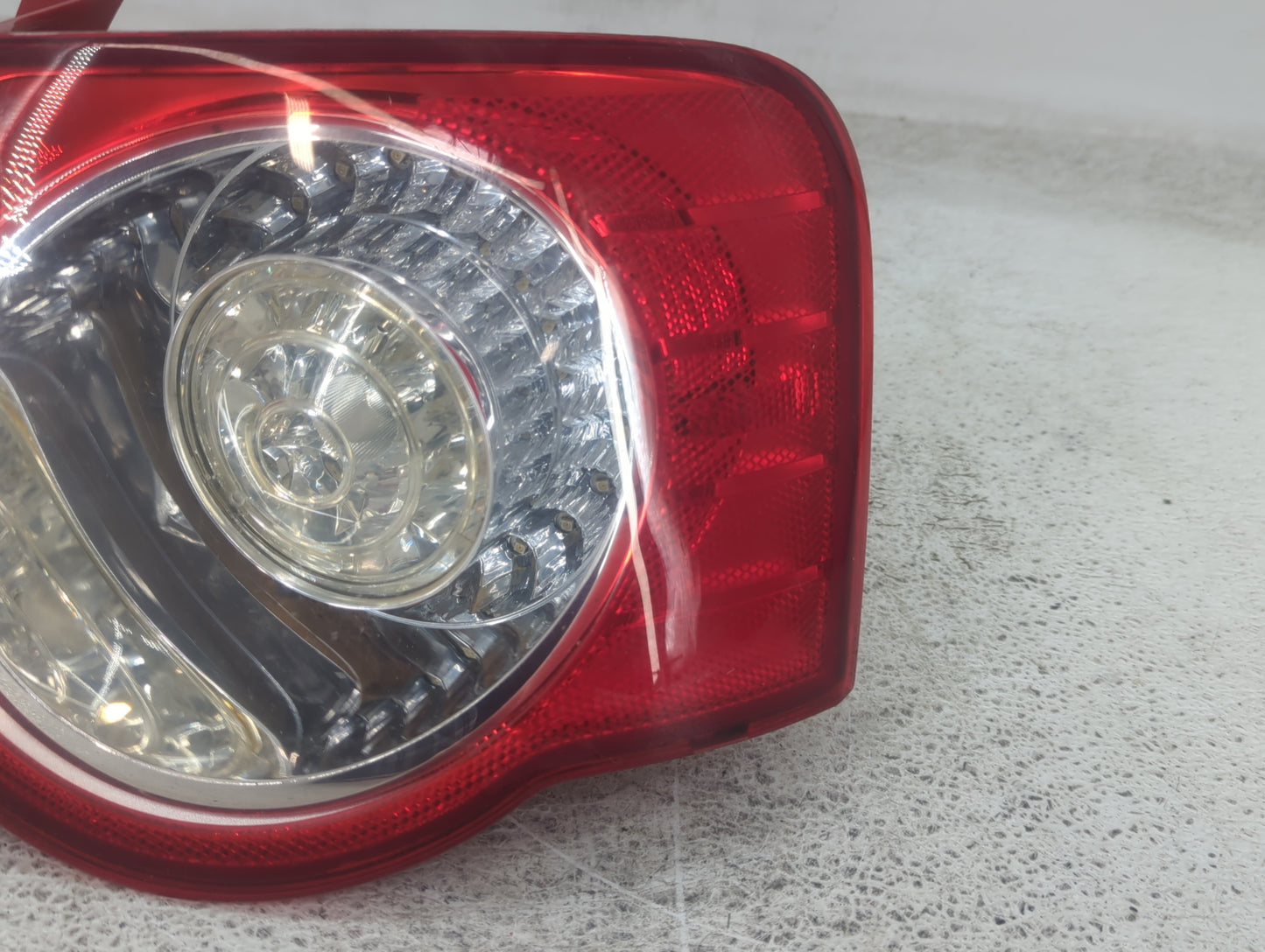 2006-2008 Volkswagen Passat Tail Light Assembly Passenger Right OEM Fits Fits 2006 2007 2008 OEM Used Auto Parts - Oemusedau