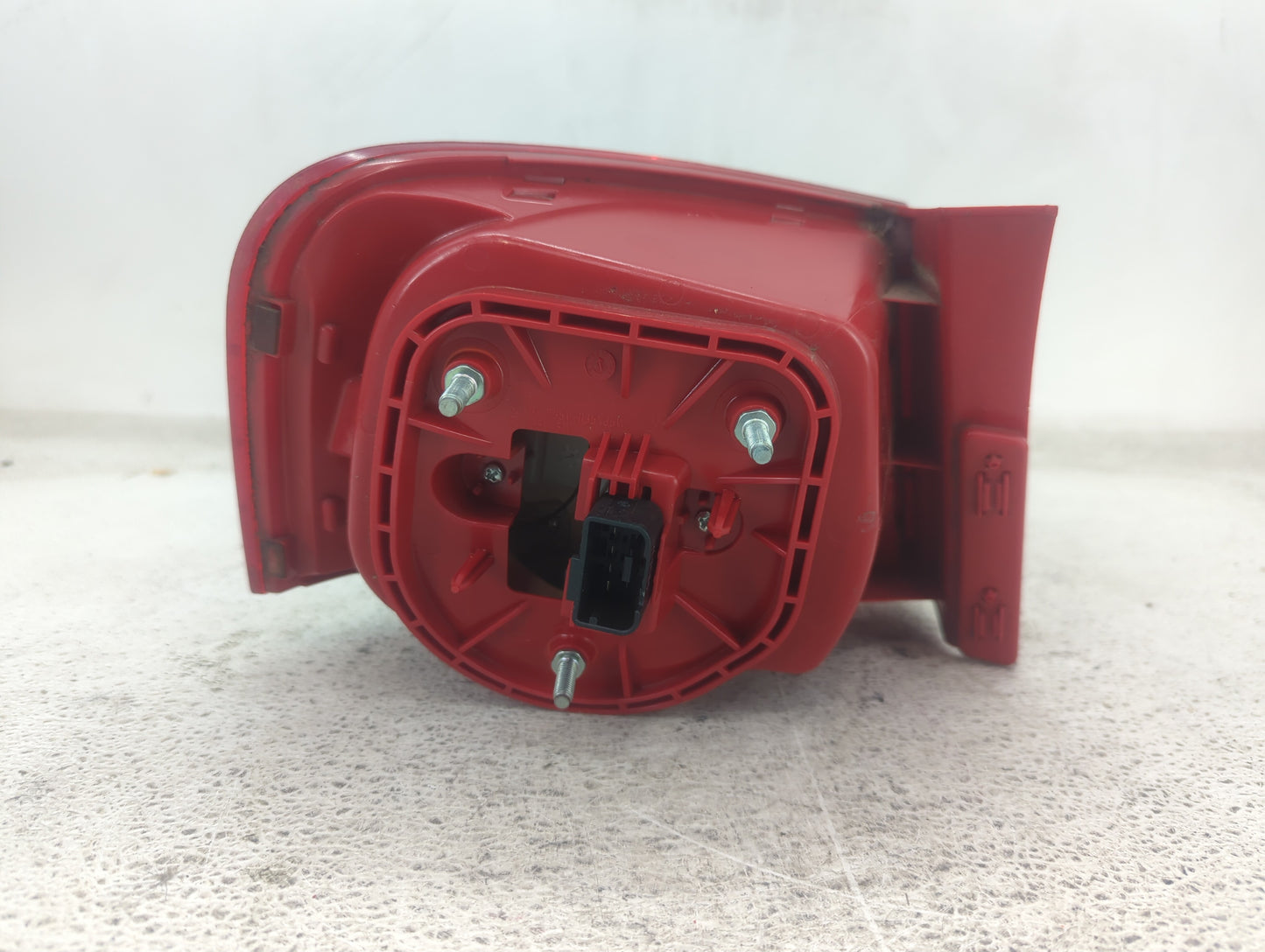 2006-2008 Volkswagen Passat Tail Light Assembly Passenger Right OEM Fits Fits 2006 2007 2008 OEM Used Auto Parts - Oemusedau